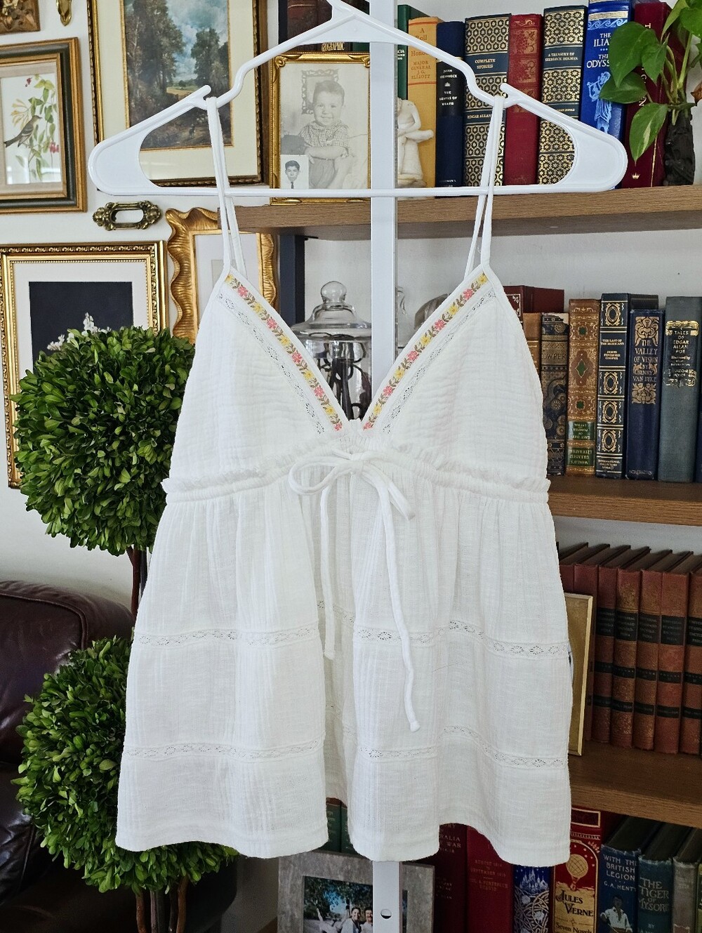 POL White Babydoll Cami Top Boho Pink Yellow floral Trim Medium